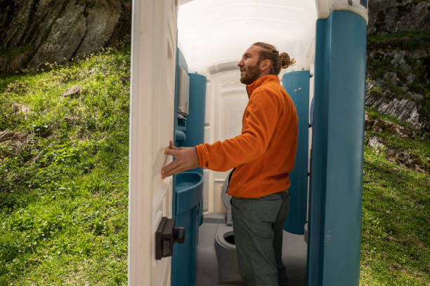 Portable Toilet Options We Offer in North Palm Beach, FL